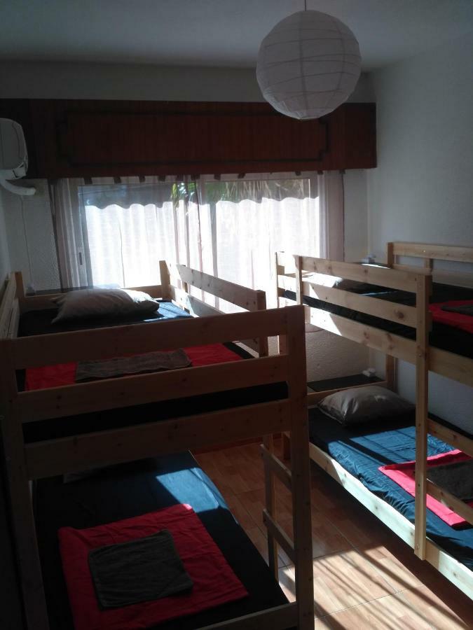 Mystery Shack Hostel Limasol Buitenkant foto